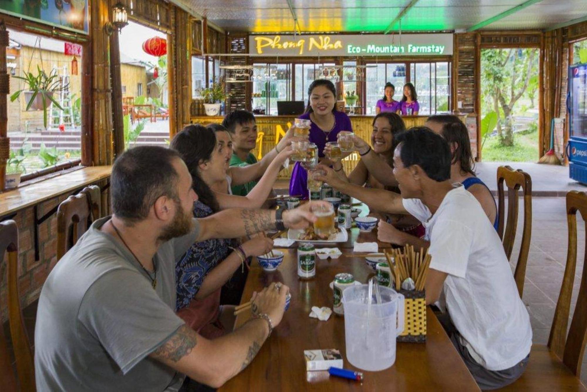 Phong Nha Eco Village 外观 照片